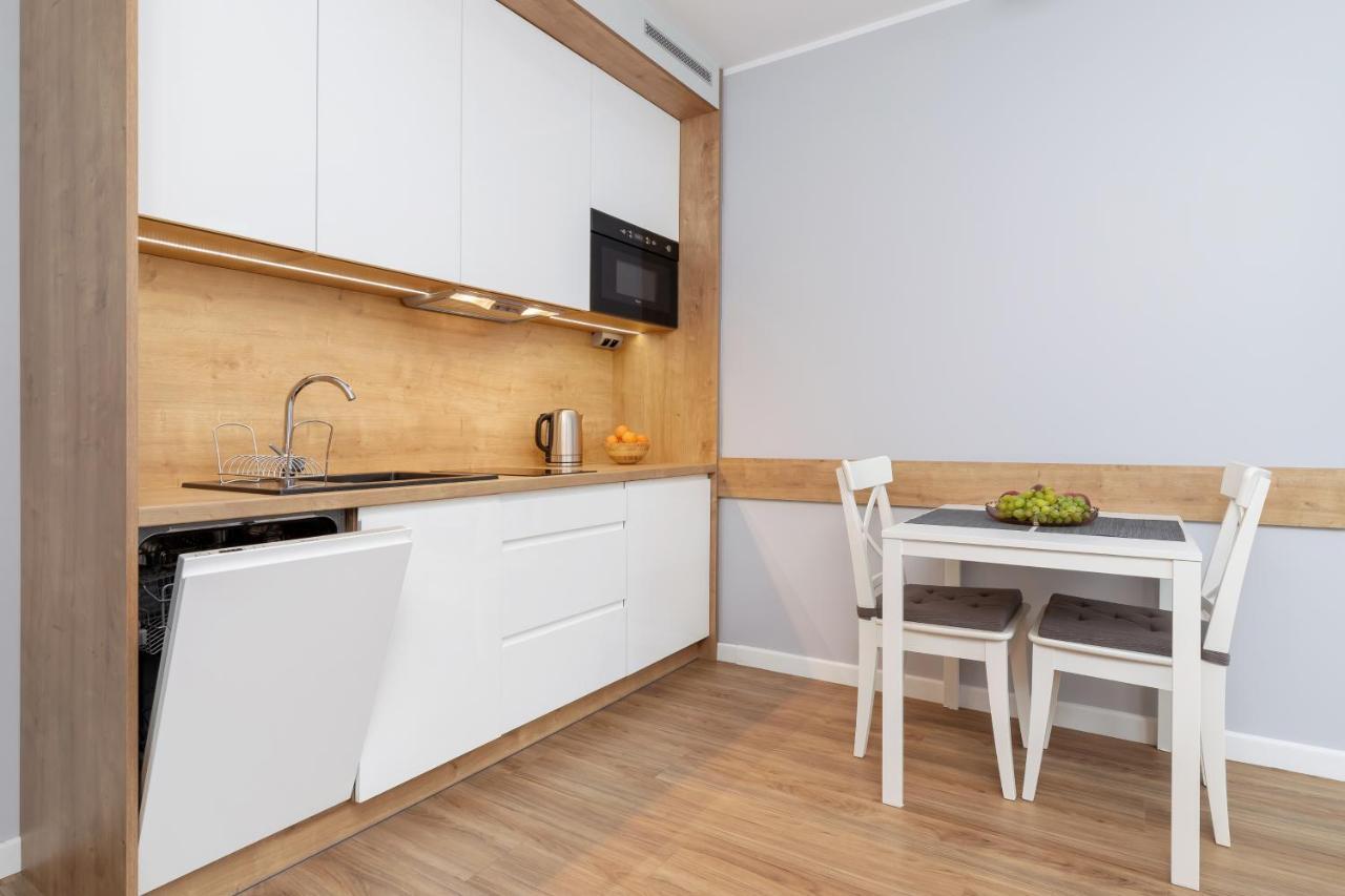 Apartments Cracow Wawrzynca By Noclegi Renters Krakow Bagian luar foto